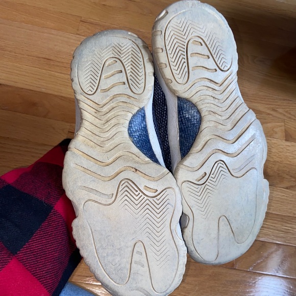 Jordan Future - Picture 3 of 4